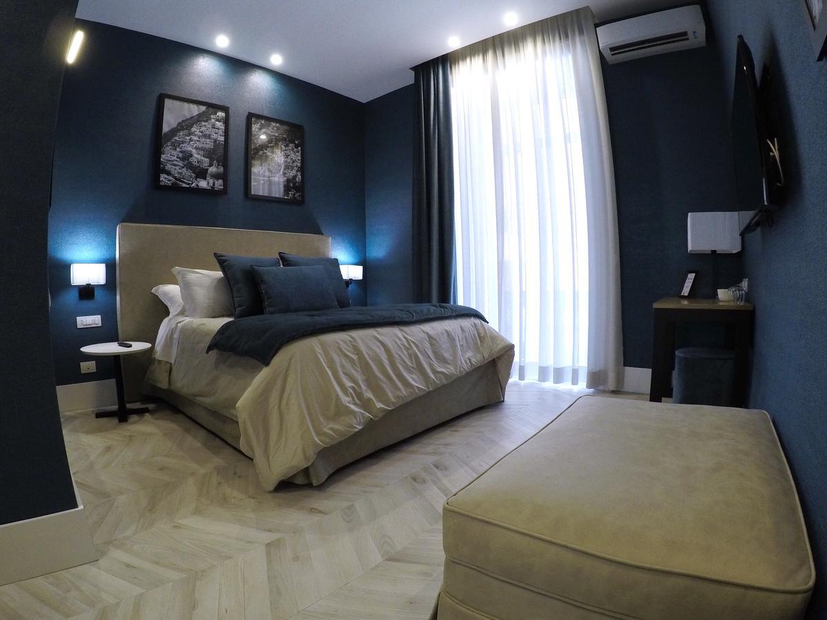 Hotel Bed No Breakfast Ak 2 à Naples Extérieur photo